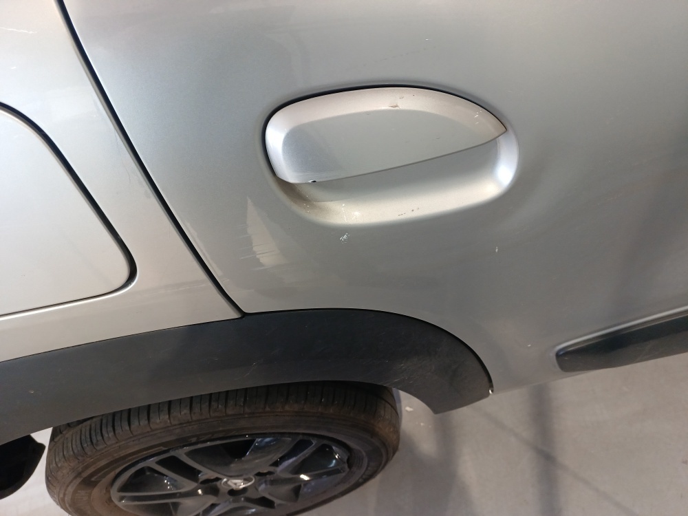 RENAULT KWID 1.0 12V SCE FLEX OUTSIDER MANUAL