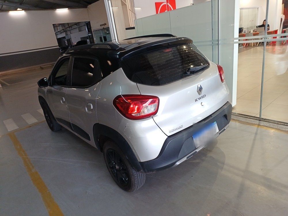 RENAULT KWID 1.0 12V SCE FLEX OUTSIDER MANUAL