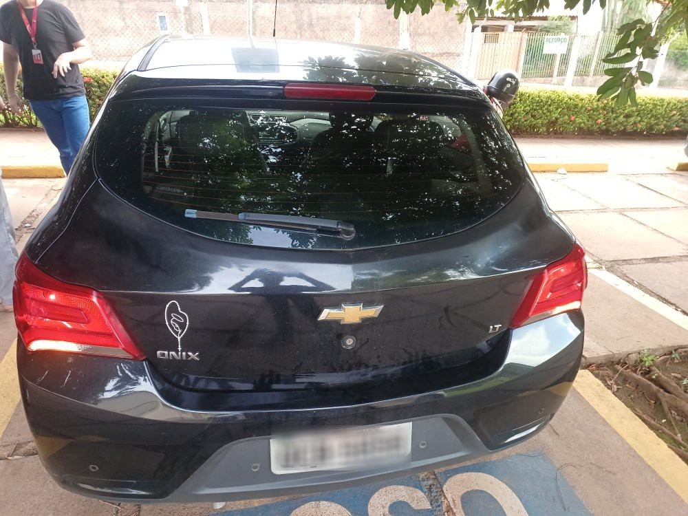 CHEVROLET ONIX 1.0 MPFI LT 8V FLEX 4P MANUAL