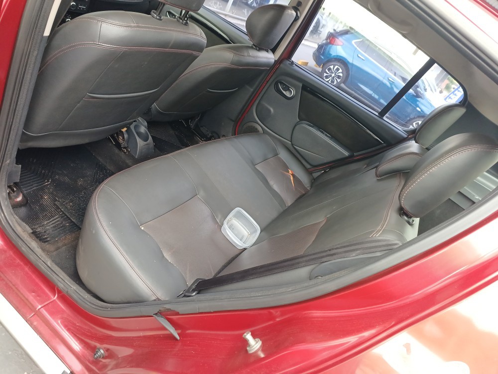 RENAULT SANDERO 1.6 STEPWAY 16V FLEX 4P MANUAL