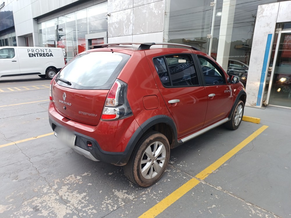 RENAULT SANDERO 1.6 STEPWAY 16V FLEX 4P MANUAL