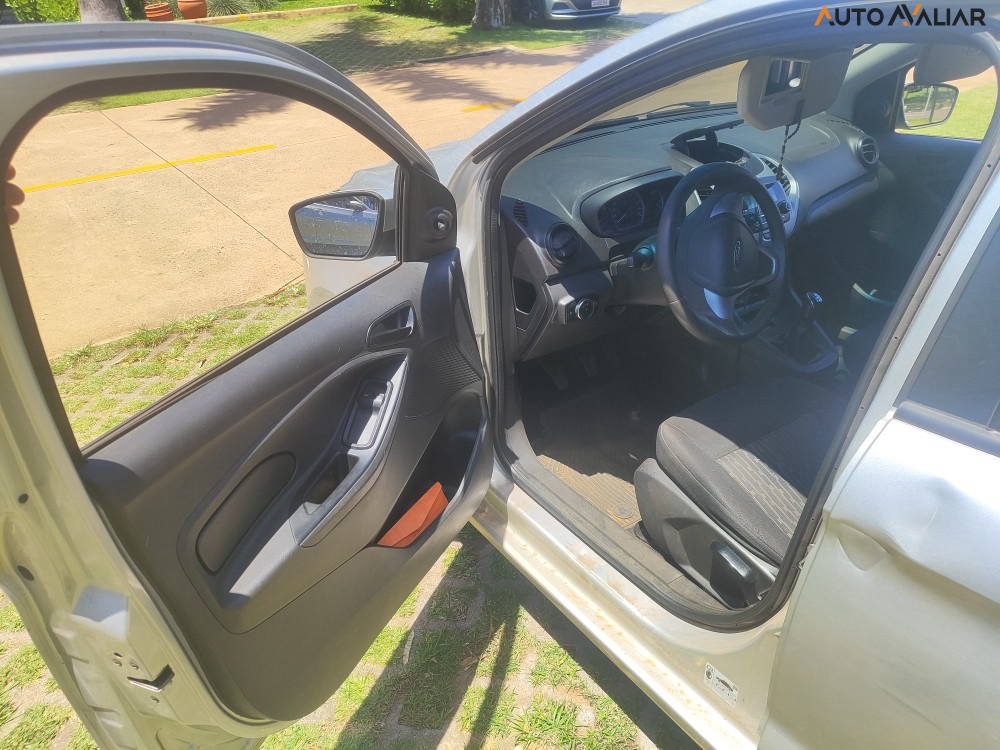 FORD KA 1.0 TI-VCT FLEX SE SEDAN MANUAL