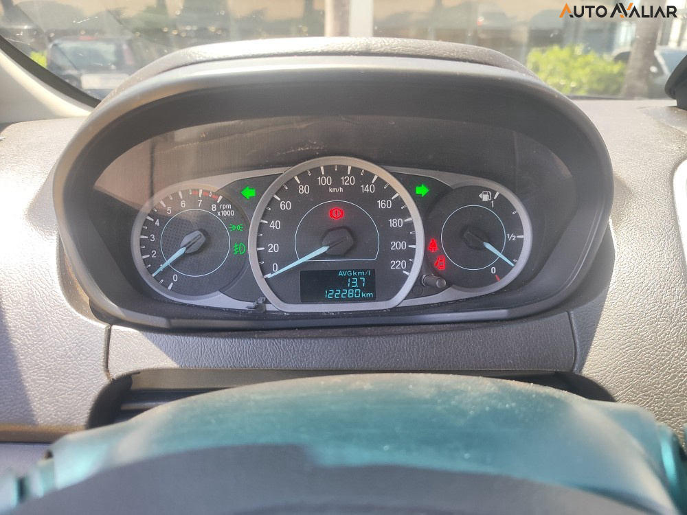 FORD KA 1.0 TI-VCT FLEX SE SEDAN MANUAL