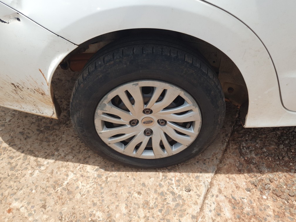 FORD KA 1.0 TI-VCT FLEX SE SEDAN MANUAL