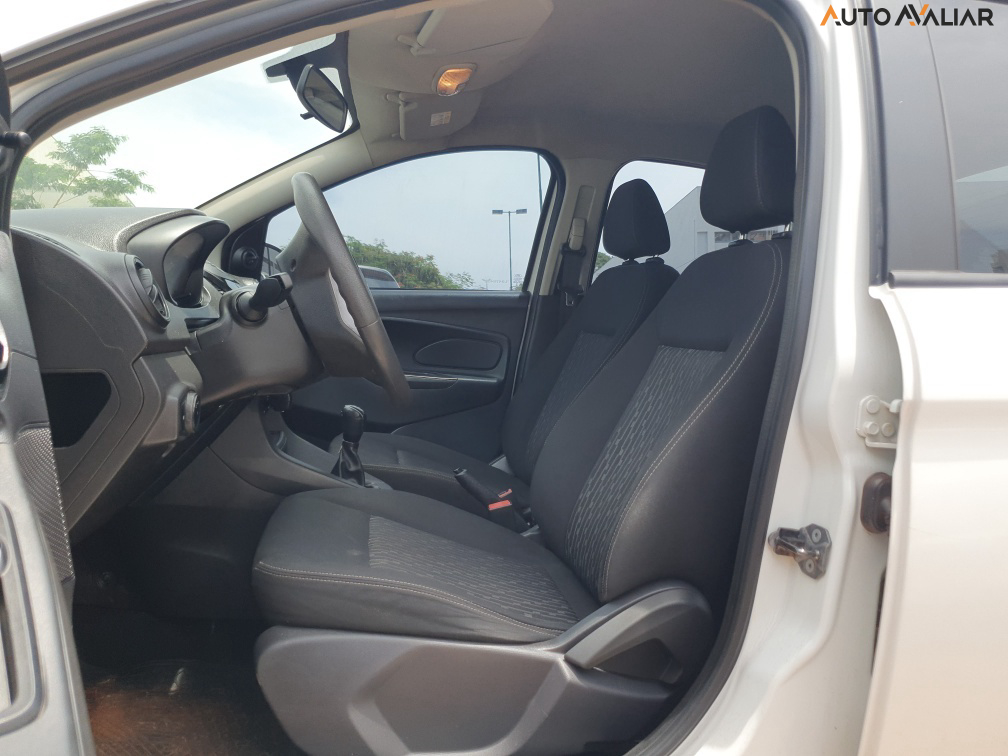 FORD KA 1.0 TI-VCT FLEX SE SEDAN MANUAL