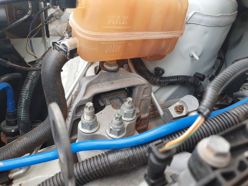 FORD KA 1.0 TI-VCT FLEX SE SEDAN MANUAL