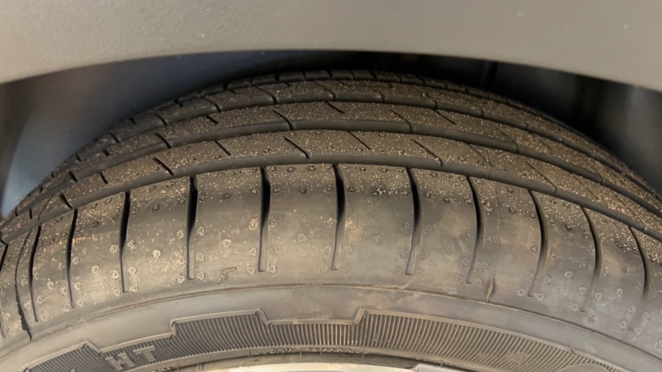 VOLKSWAGEN T-CROSS 1.0 200 TSI TOTAL FLEX COMFORTLINE AUTOMATICO