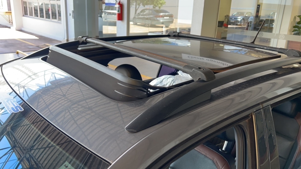 VOLKSWAGEN T-CROSS 1.0 200 TSI TOTAL FLEX COMFORTLINE AUTOMATICO