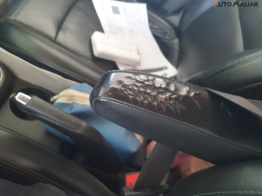 CHEVROLET TRACKER 1.8 MPFI LTZ 4X2 16V FLEX 4P AUTOMATICO