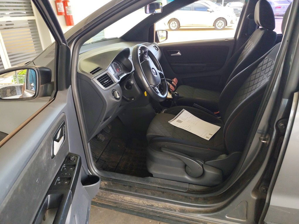 VOLKSWAGEN FOX 1.6 MSI TOTAL FLEX XTREME 4P MANUAL