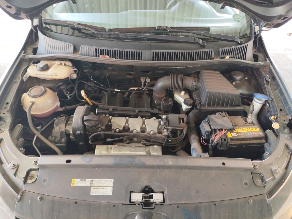 VOLKSWAGEN FOX 1.6 MSI TOTAL FLEX XTREME 4P MANUAL