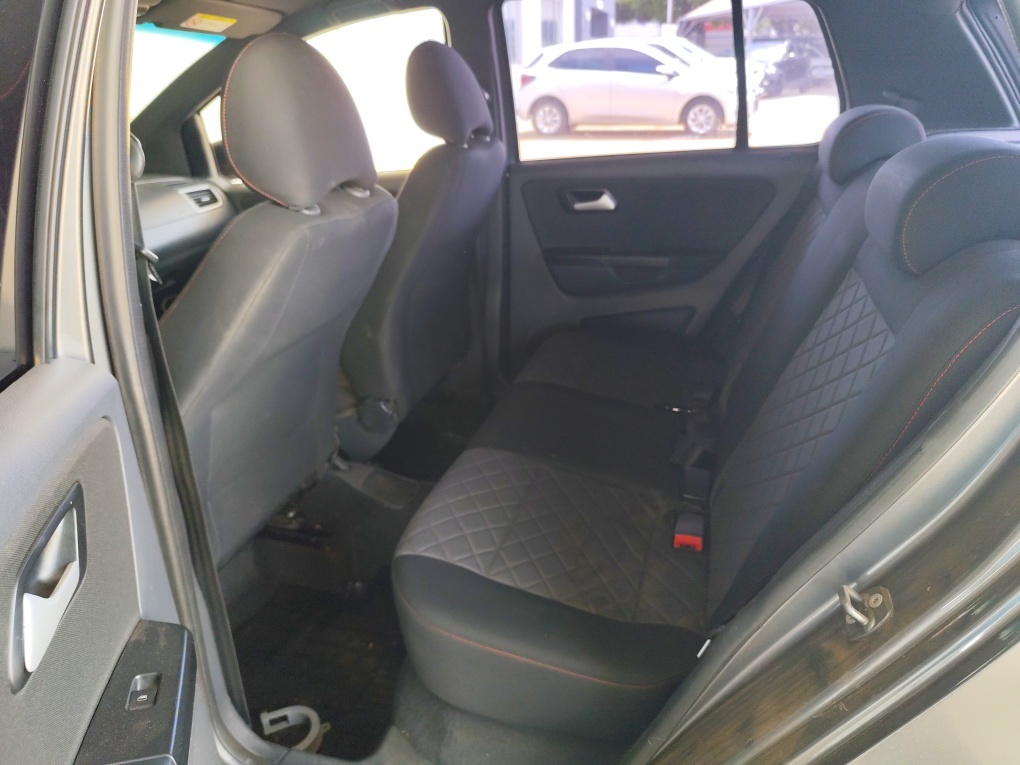 VOLKSWAGEN FOX 1.6 MSI TOTAL FLEX XTREME 4P MANUAL