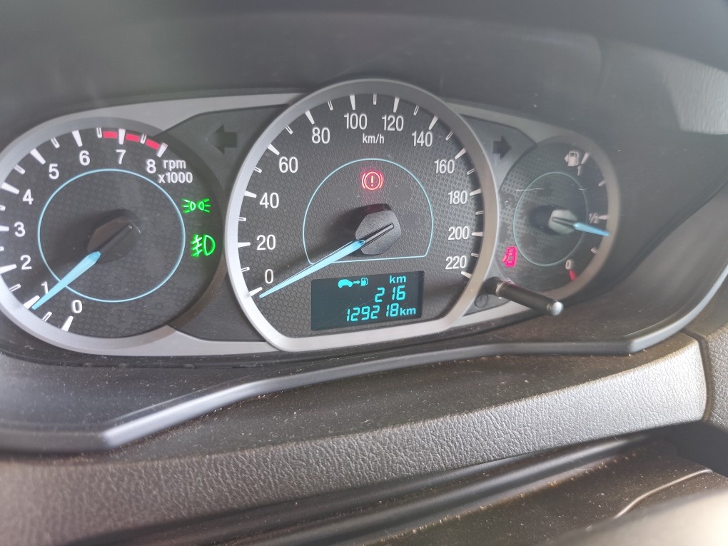 FORD KA 1.5 TI-VCT FLEX SE SEDAN MANUAL