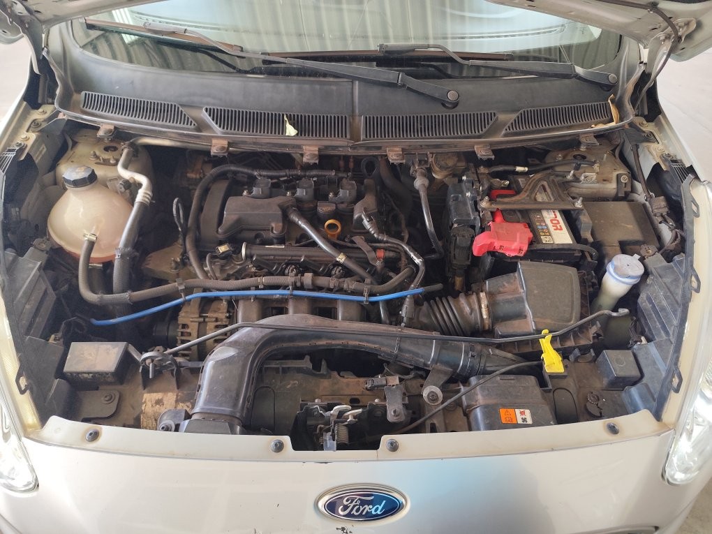 FORD KA 1.5 TI-VCT FLEX SE SEDAN MANUAL