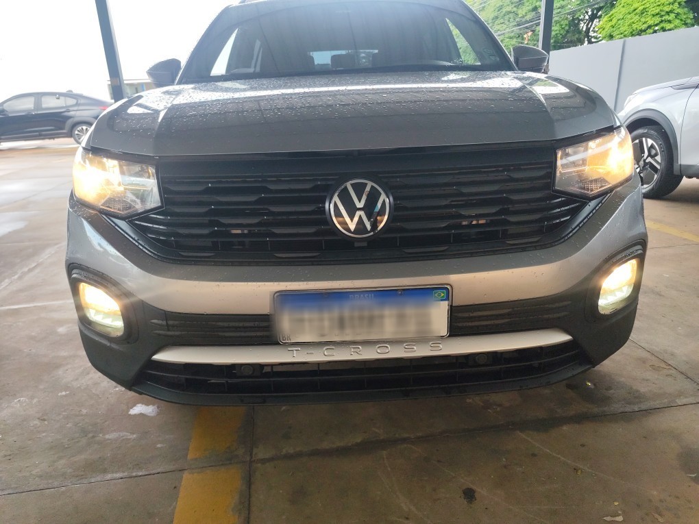 VOLKSWAGEN T-CROSS 1.0 200 TSI TOTAL FLEX AUTOM&Aacute;TICO