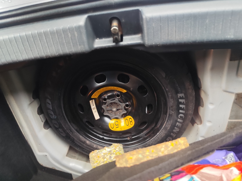 VOLKSWAGEN T-CROSS 1.0 200 TSI TOTAL FLEX AUTOM&Aacute;TICO