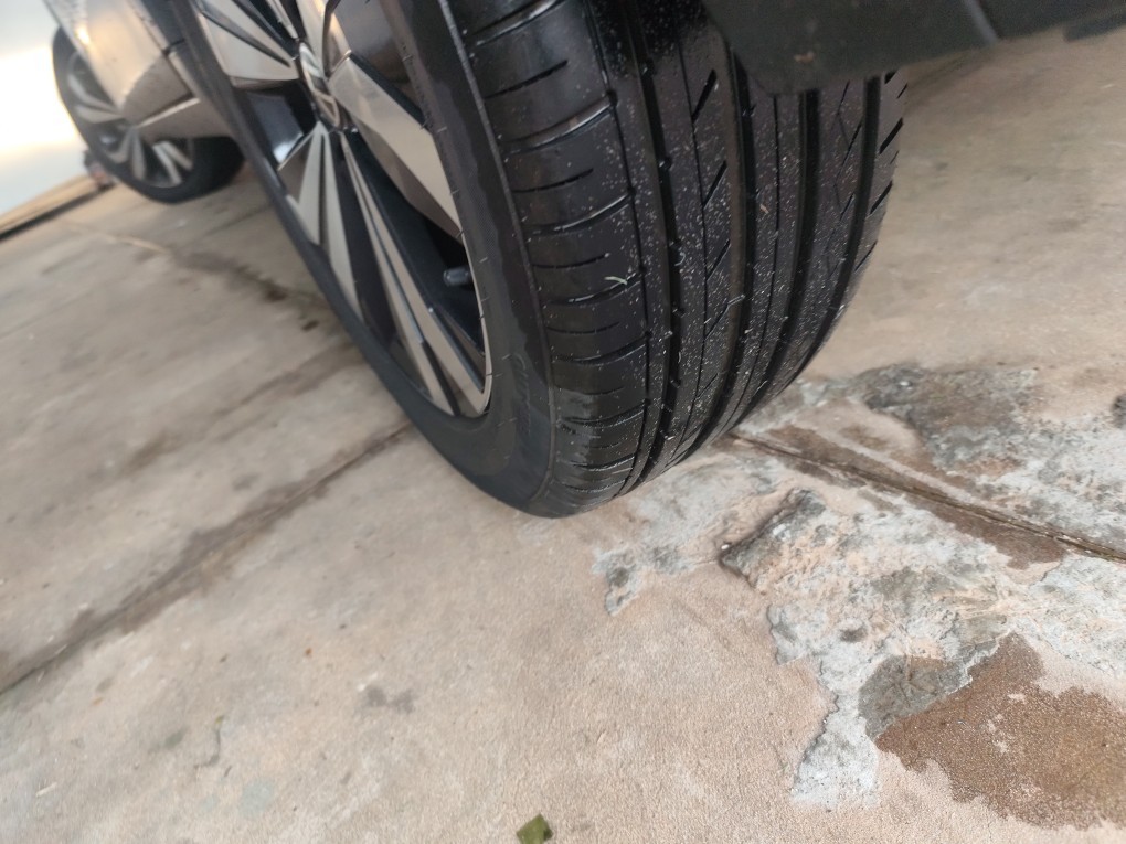 VOLKSWAGEN T-CROSS 1.0 200 TSI TOTAL FLEX AUTOM&Aacute;TICO