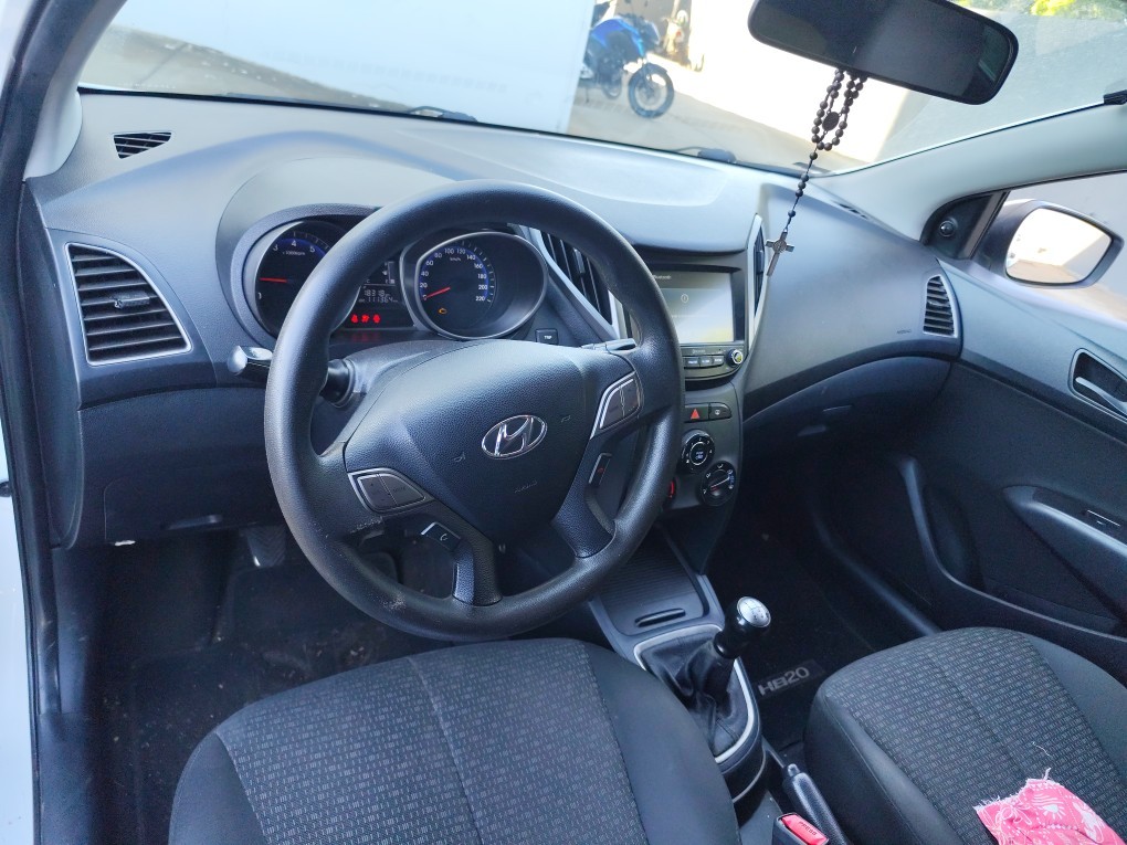 HYUNDAI HB20 1.0 COMFORT 12V FLEX 4P MANUAL