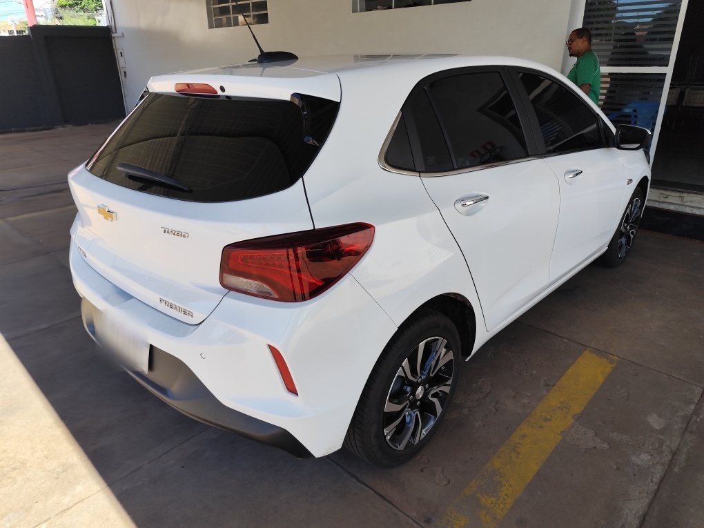 CHEVROLET ONIX 1.0 TURBO FLEX PREMIER AUTOMATICO