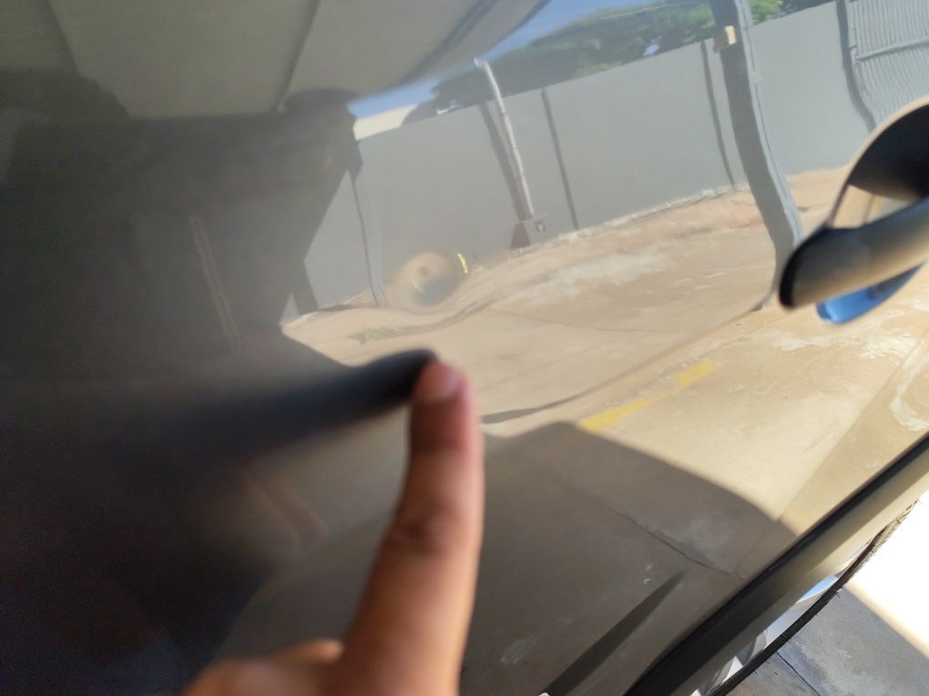 VOLKSWAGEN FOX 1.0 MPI TRACK 12V FLEX 4P MANUAL