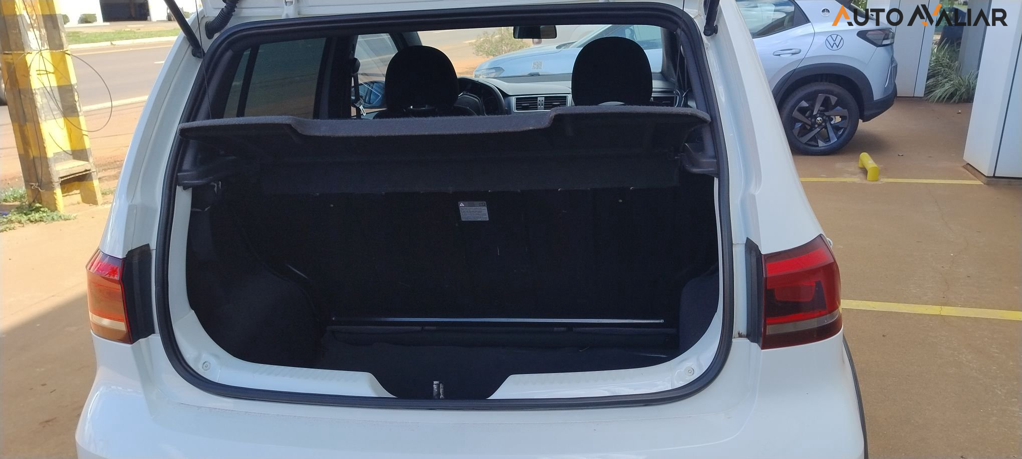 VOLKSWAGEN FOX 1.6 MSI TOTAL FLEX XTREME 4P MANUAL