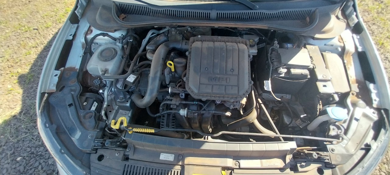 VOLKSWAGEN POLO 1.0 MPI TOTAL FLEX MANUAL