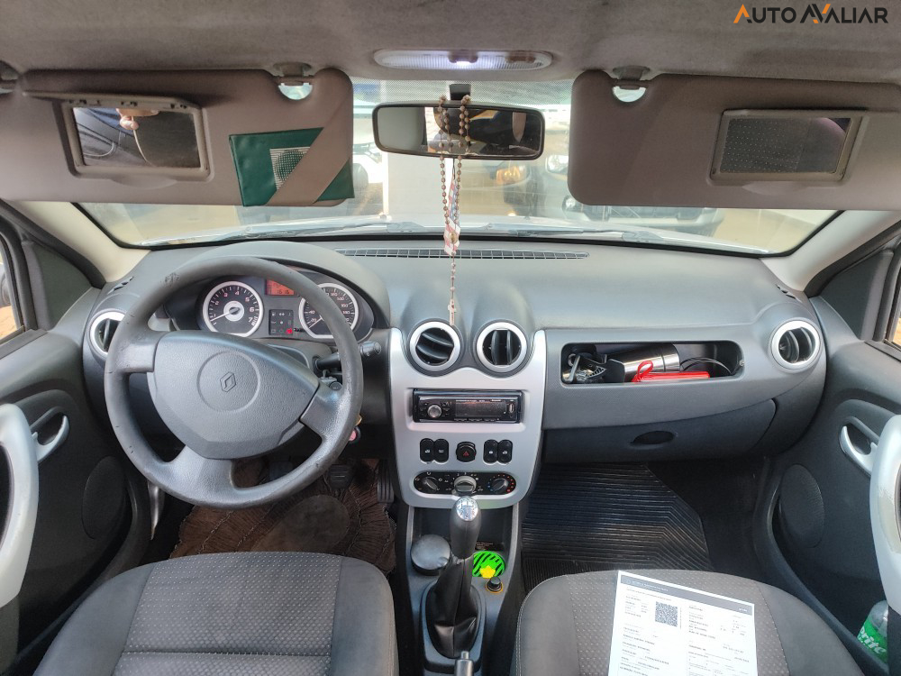 RENAULT SANDERO 1.6 STEPWAY 16V FLEX 4P MANUAL