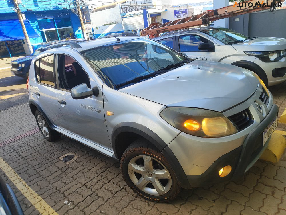 RENAULT SANDERO 1.6 STEPWAY 16V FLEX 4P MANUAL