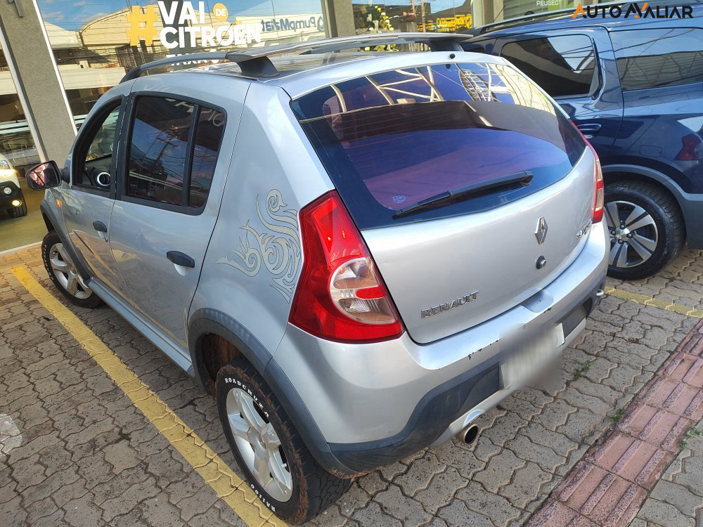 RENAULT SANDERO 1.6 STEPWAY 16V FLEX 4P MANUAL