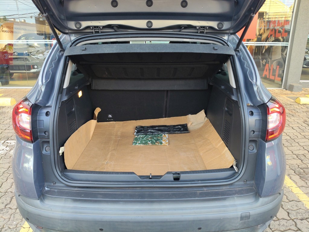 RENAULT CAPTUR 1.6 16V SCE FLEX LIFE X-TRONIC