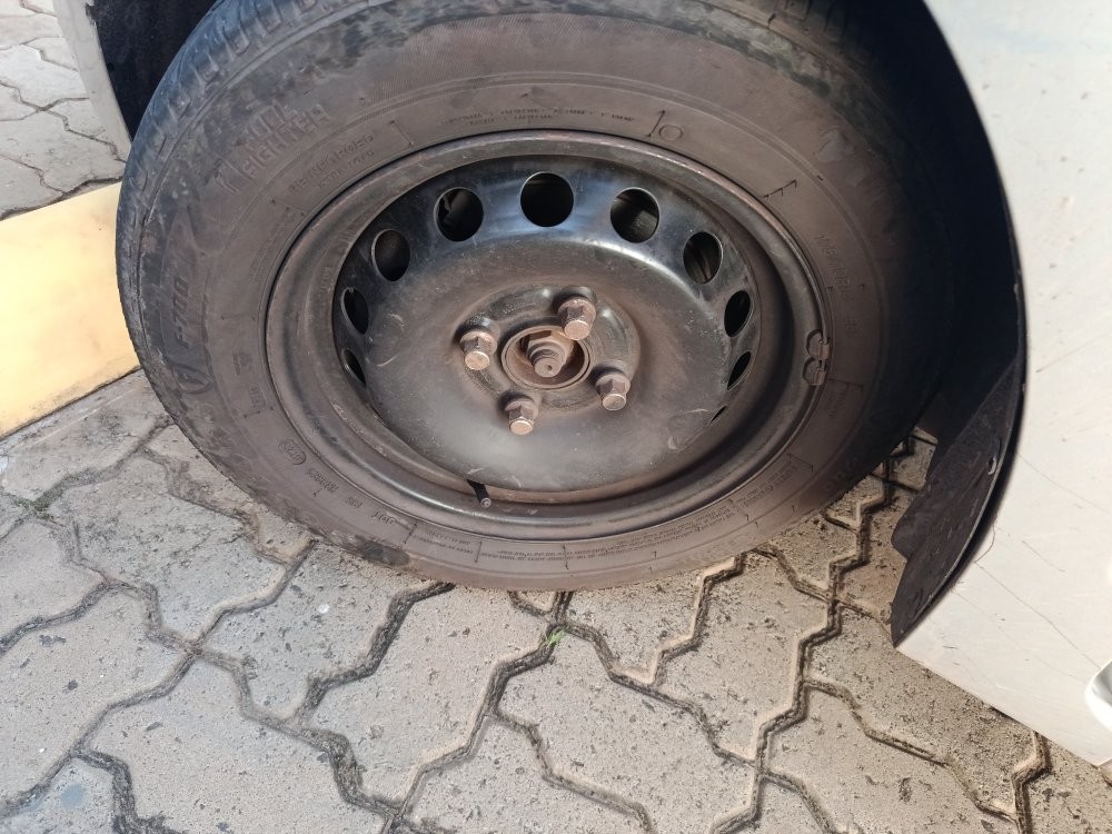 FORD KA+ 1.5 SE 16V FLEX 4P MANUAL