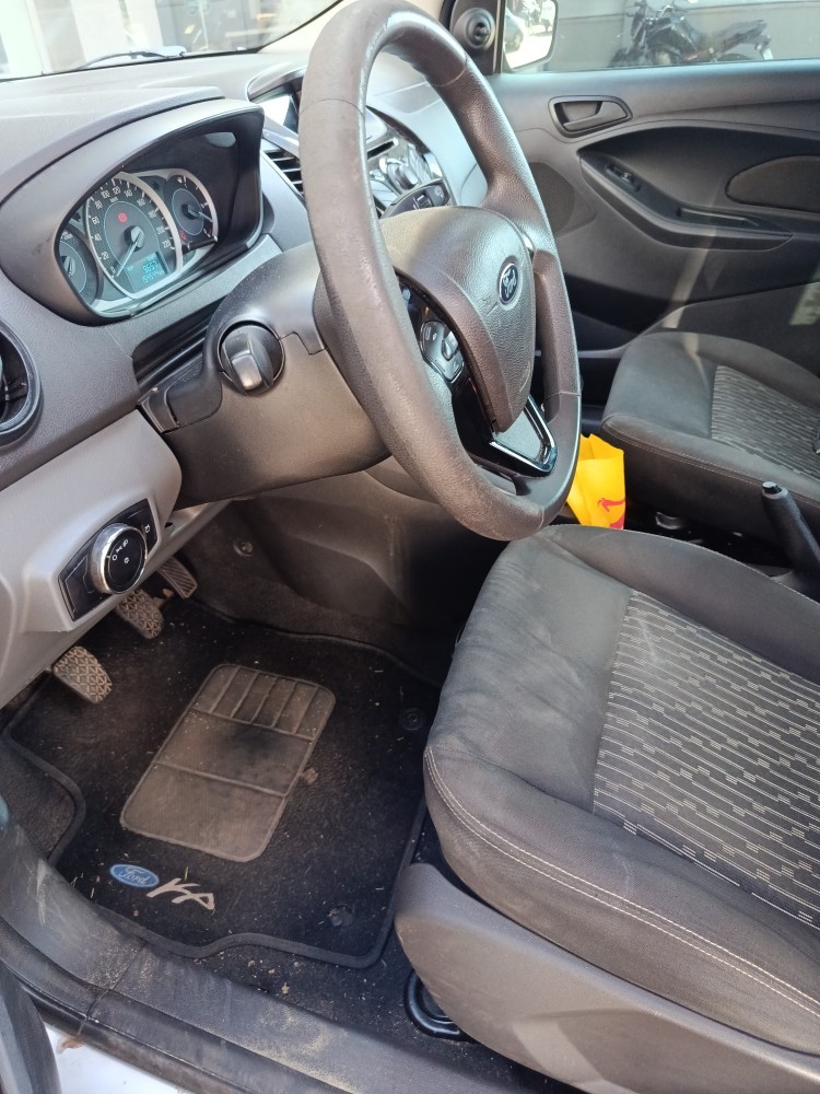FORD KA+ 1.5 SE 16V FLEX 4P MANUAL