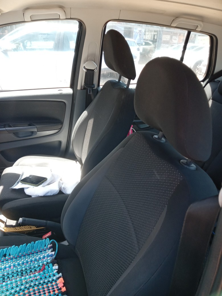 VOLKSWAGEN FOX 1.6 MSI TOTAL FLEX CONNECT 4P MANUAL