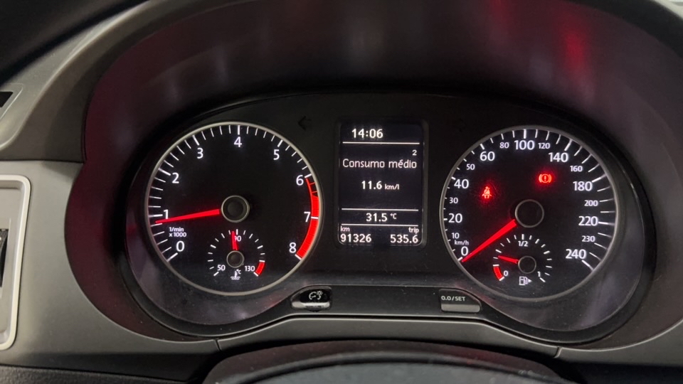 VOLKSWAGEN FOX 1.6 MSI TOTAL FLEX CONNECT 4P MANUAL