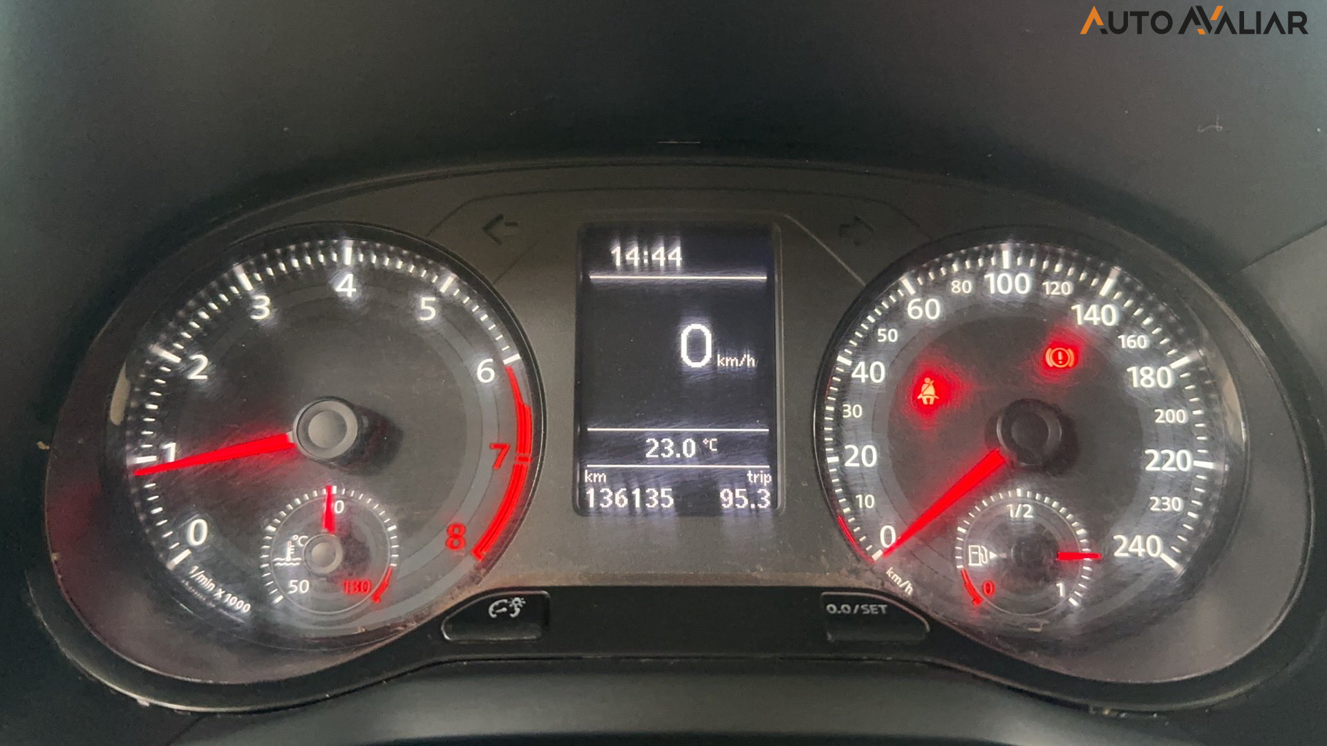 VOLKSWAGEN SAVEIRO 1.6 MSI TRENDLINE CS 8V FLEX 2P MANUAL