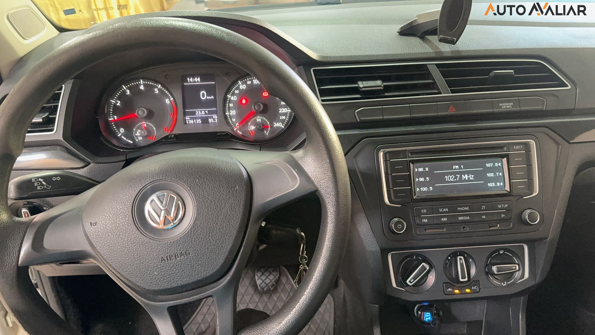 VOLKSWAGEN SAVEIRO 1.6 MSI TRENDLINE CS 8V FLEX 2P MANUAL