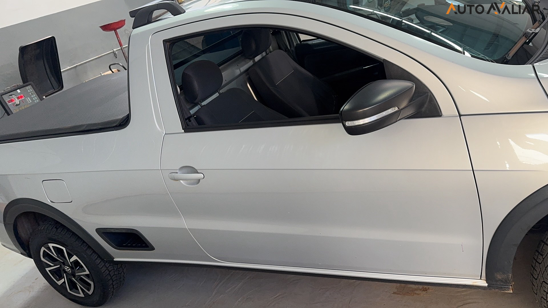 VOLKSWAGEN SAVEIRO 1.6 MSI TRENDLINE CS 8V FLEX 2P MANUAL