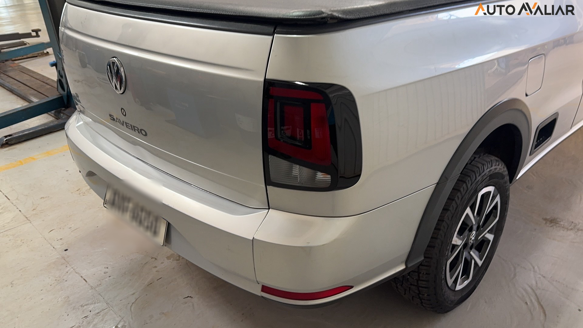 VOLKSWAGEN SAVEIRO 1.6 MSI TRENDLINE CS 8V FLEX 2P MANUAL