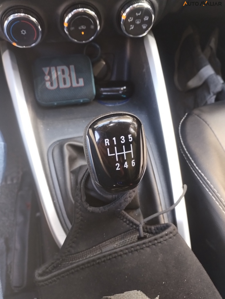 CHEVROLET ONIX 1.0 FLEX PLUS LT MANUAL