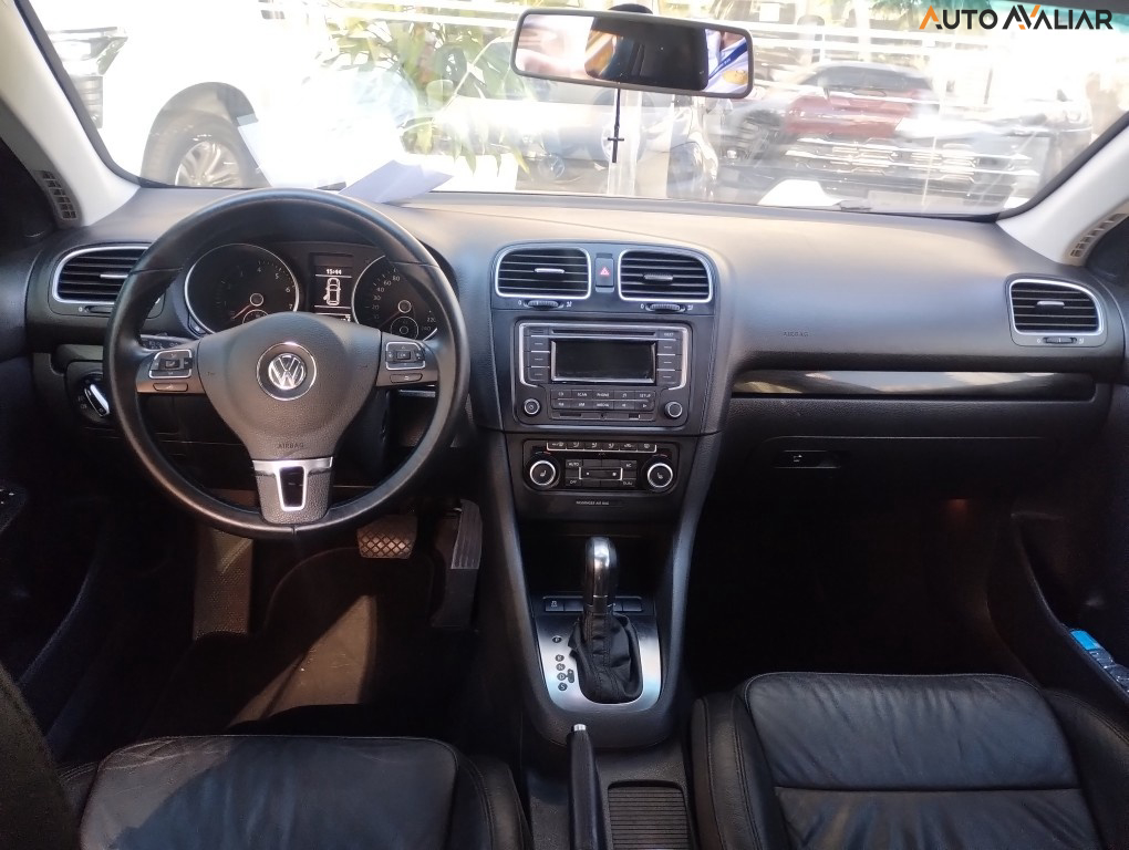 VOLKSWAGEN JETTA 2.5(TIPTR.)