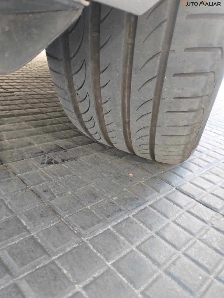 VOLKSWAGEN JETTA 2.5(TIPTR.)