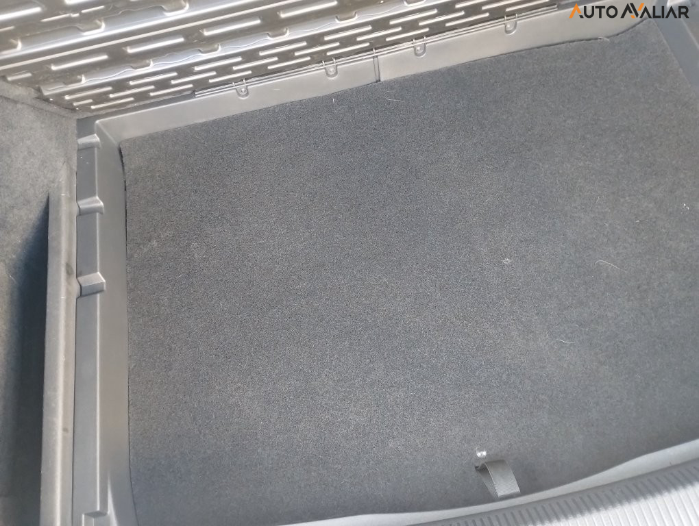 VOLKSWAGEN JETTA 2.5(TIPTR.)