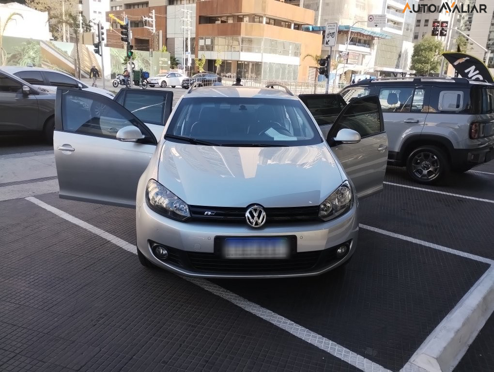 VOLKSWAGEN JETTA 2.5(TIPTR.)