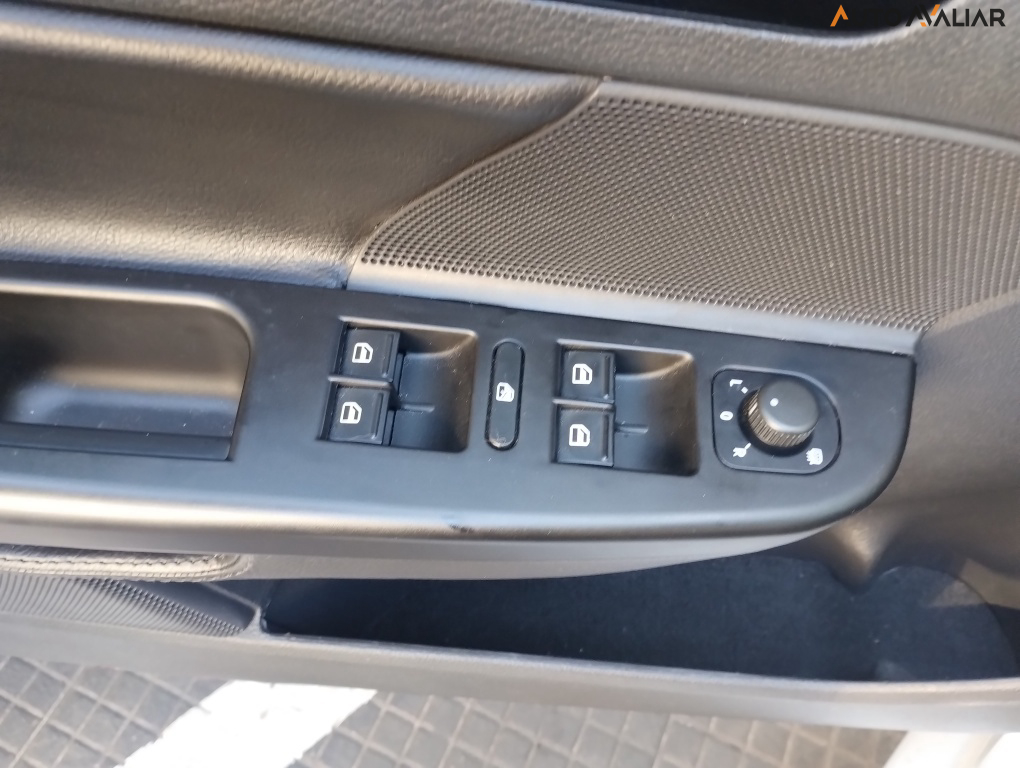 VOLKSWAGEN JETTA 2.5(TIPTR.)