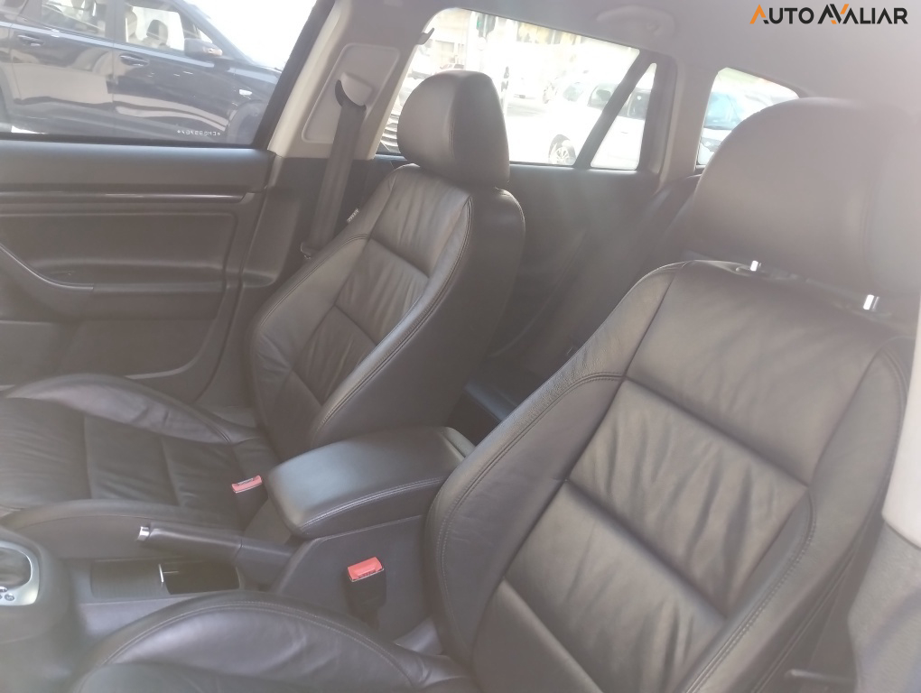 VOLKSWAGEN JETTA 2.5(TIPTR.)