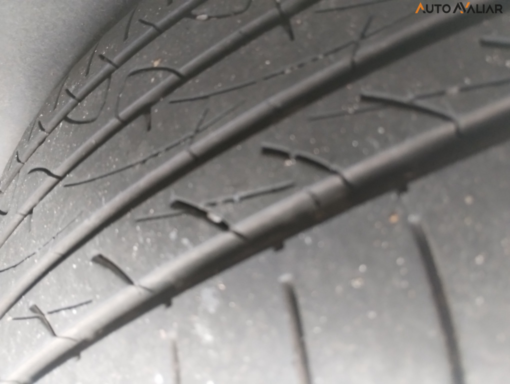 CHEVROLET ONIX 1.0 TURBO FLEX PREMIER AUTOM&Aacute;TICO