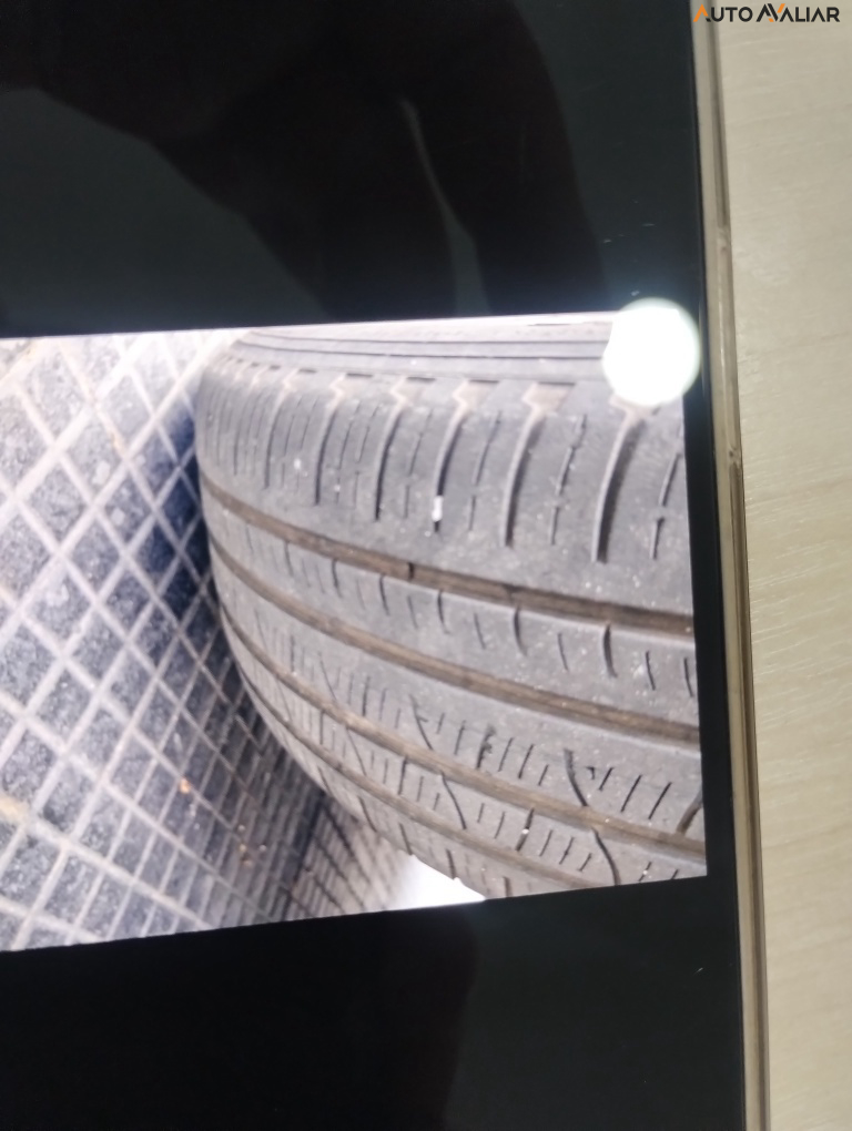 VOLVO XC60 2.0 T5 MOMENTUM GASOLINA 4P AUTOMATICO