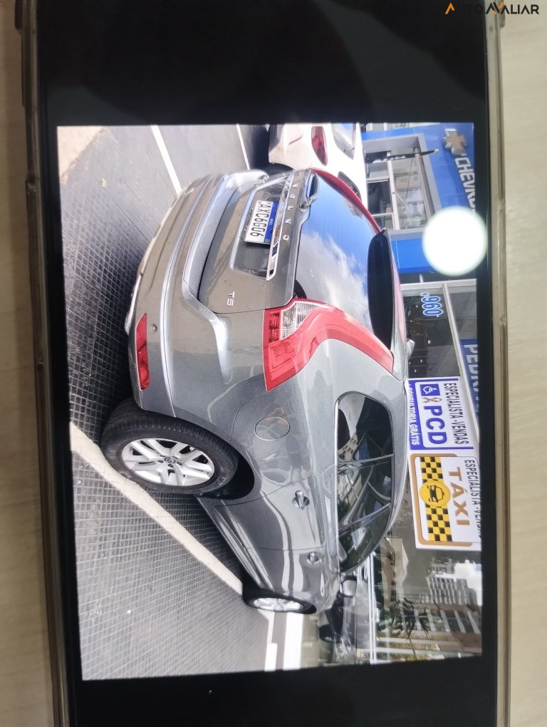 VOLVO XC60 2.0 T5 MOMENTUM GASOLINA 4P AUTOMATICO