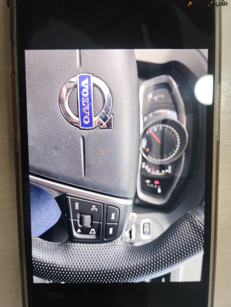 VOLVO XC60 2.0 T5 MOMENTUM GASOLINA 4P AUTOMATICO