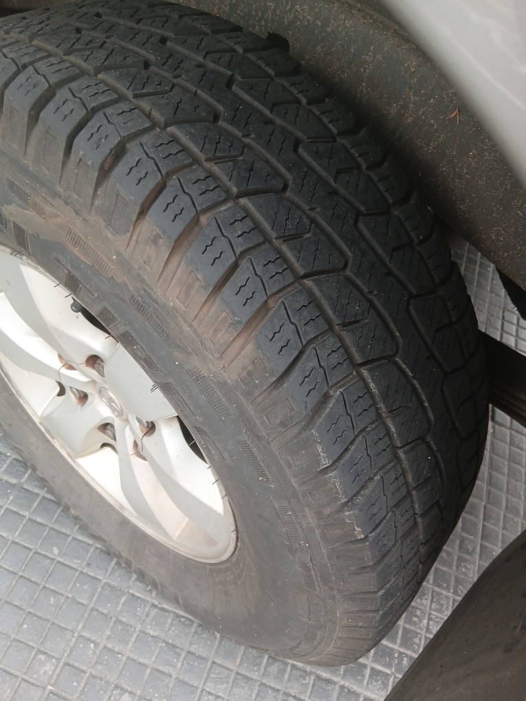 TOYOTA HILUX 2.7 SR 4X2 CD 16V FLEX 4P AUTOMATICO